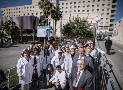 Federico Pallardó, Vicente Pastor and University students at Peset